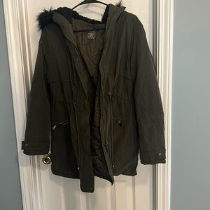 Omens Army Green Coat w/Black Faux Fur Hood